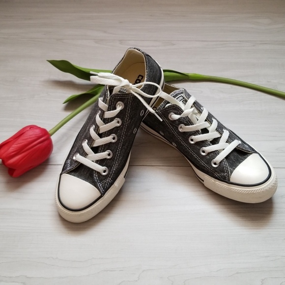 converse black and cream